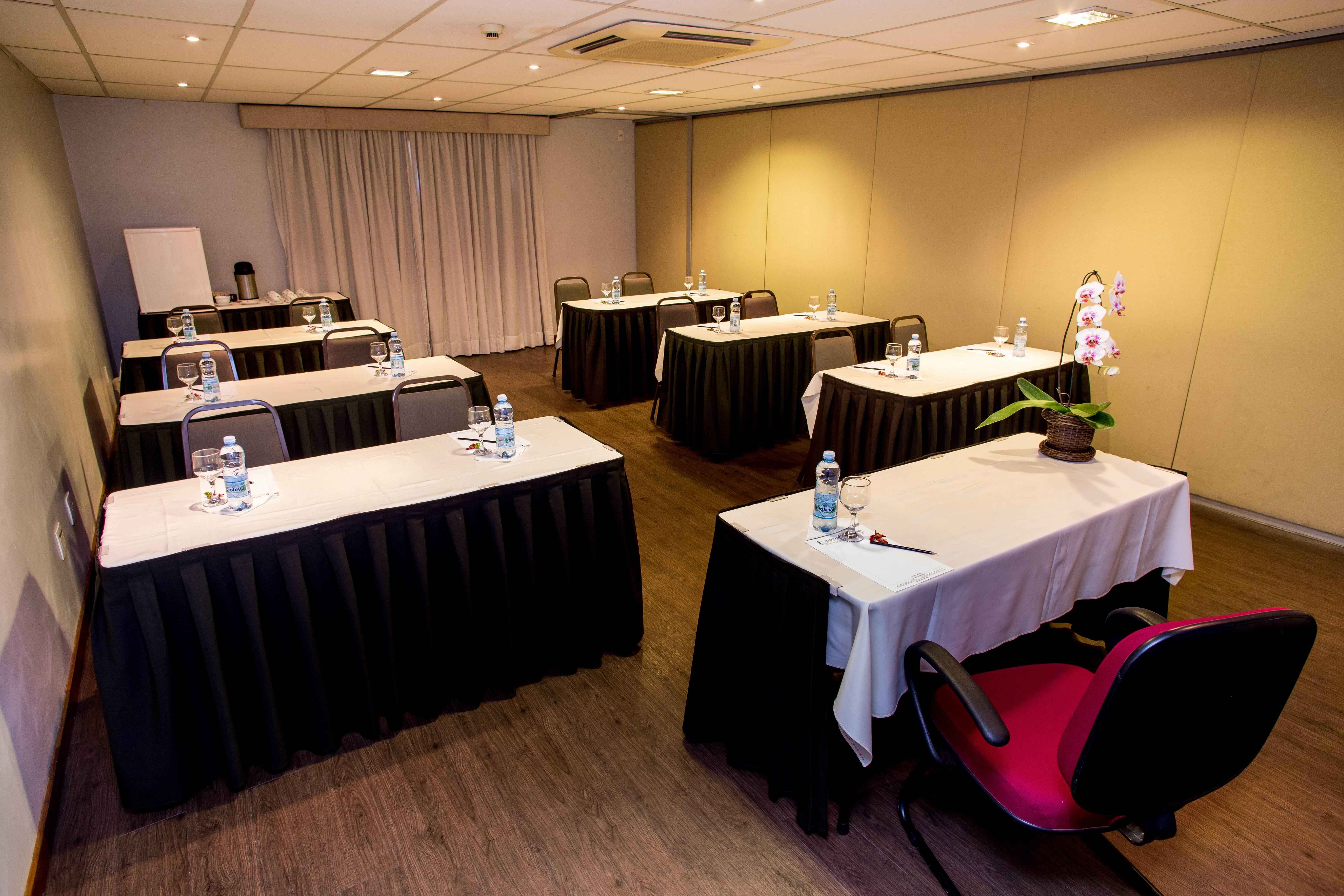 Hotel Golden Park Campinas Viracopos By Nacional Inn Экстерьер фото