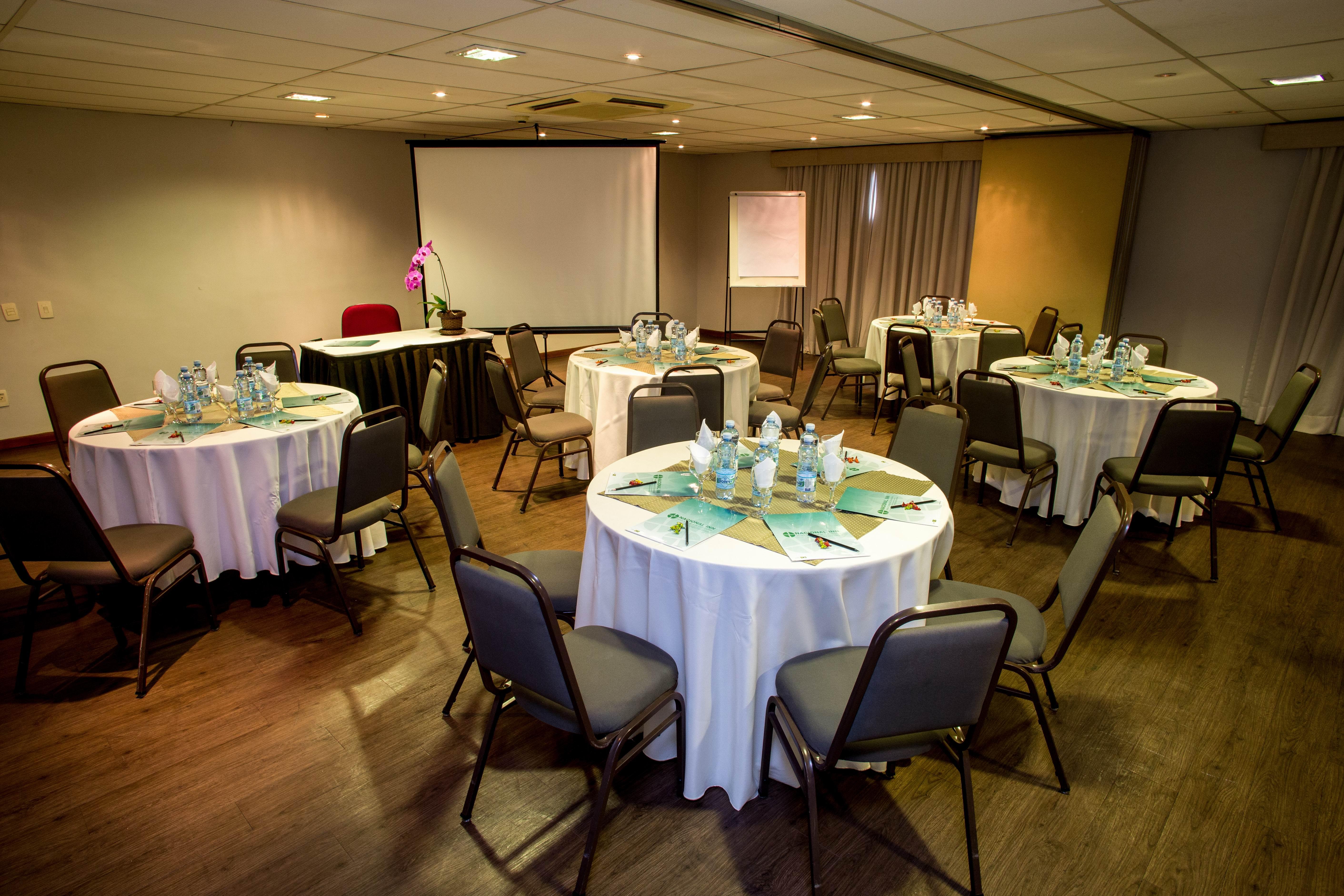 Hotel Golden Park Campinas Viracopos By Nacional Inn Экстерьер фото